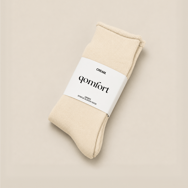Essential Socks - Cream.